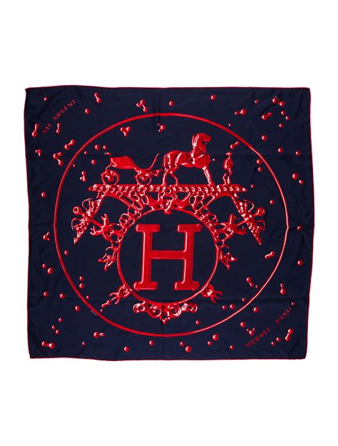 Hermès Vif Argent Scarf .